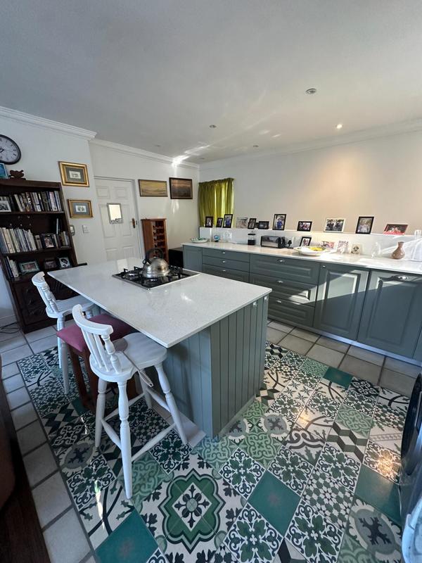 To Let 1 Bedroom Property for Rent in Victorskloof Western Cape